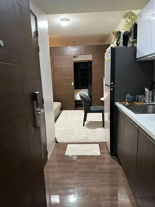 My Hideaway@Air Apartment Manila 0*,