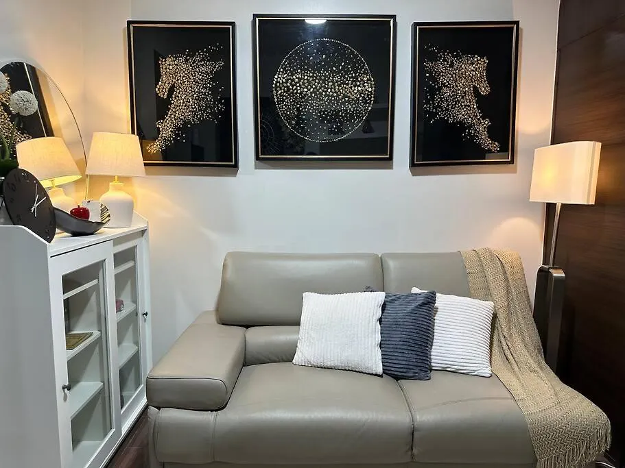 My Hideaway@Air Apartment Manila 0*,
