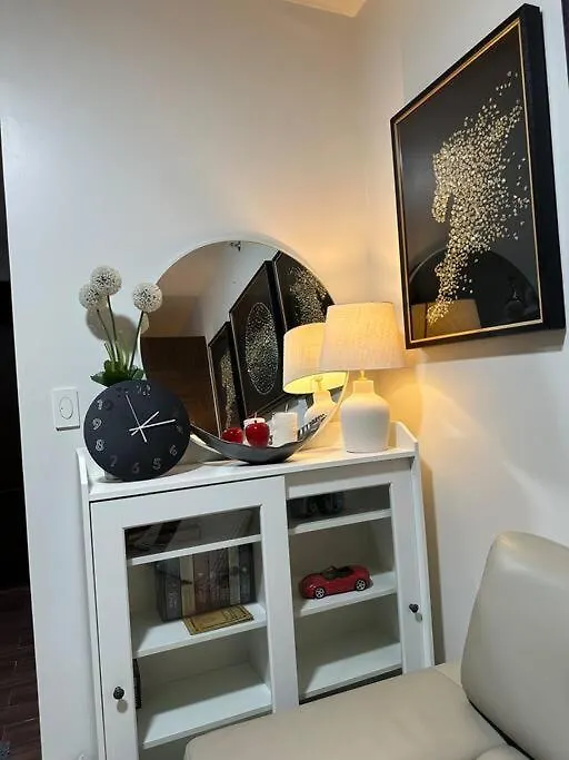 My Hideaway@Air Apartment Manila 0*,  Philippines